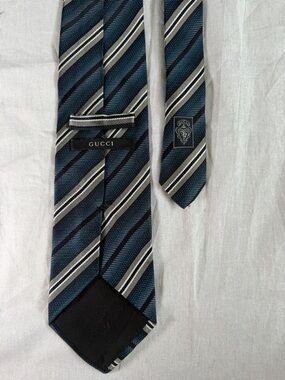 Gucci Teal and Silver Diagonal Stripe Silk Tie